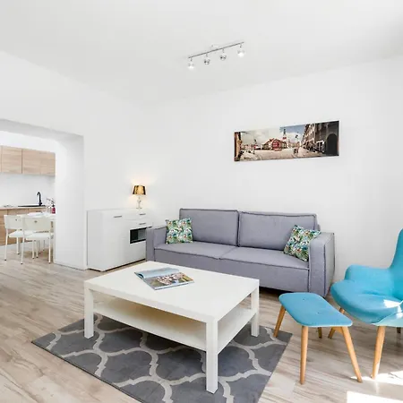 Apartament Modern One Bedroom In By Renters