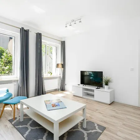 Apartament Modern One Bedroom In By Renters Poznań