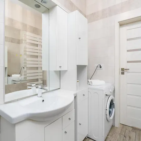 Modern One Bedroom In By Renters Lägenhet