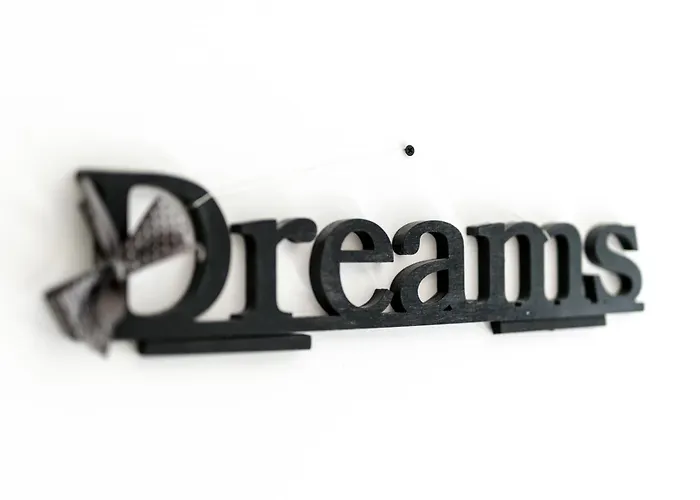 Modern One Bedroom In By Renters Poznan